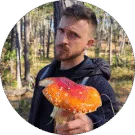 Nicholas R. Avatar